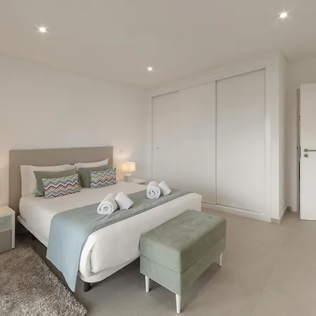 Aziade Horizons Nazaré